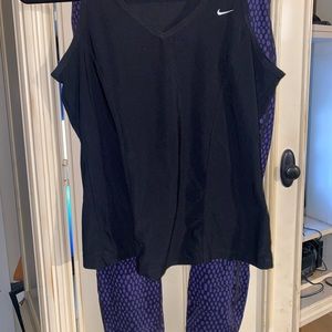 Nike Dri-fit black cropped pants w purple M and Dri-fit tank L